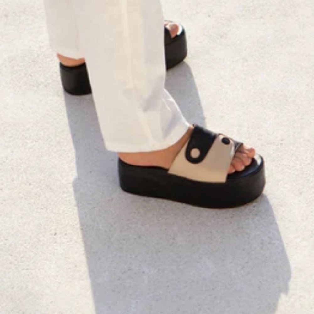 balm wears yin yang Platform Sandals